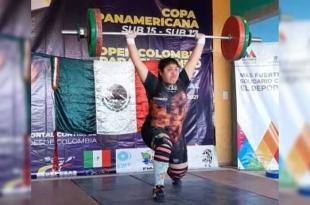 La pesista mexiquense Perla Gabriel ganó tres medallas de oro