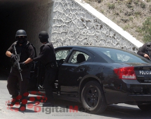 Balacera en Tlalnepantla deja heridos  a dos policías de la CDMX