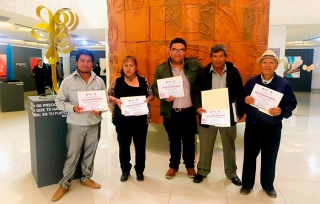 Metepec premia a participantes del Paseo de la Agricultura