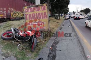 Embisten a motociclistas en la Toluca-Palmillasl