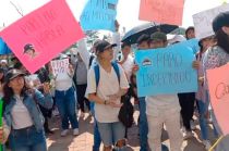 Protestan jóvenes del Tecnológico de Cuautitlán Izcalli