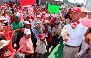 Anuncia Fernando Zamora la pavimentación de tres mil calles en Toluca