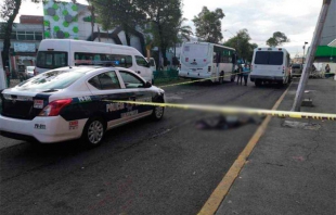 Abuelita muere atropellada por un microbús en Tlalnepantla
