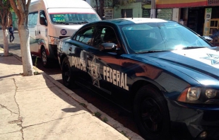 Ecatepec: pasajeros desarman a tres asaltantes e intentan lincharlos
