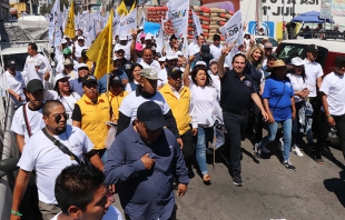 Más de 400 renuncias de priistas de Huixquilucan recibe Enrique Vargas