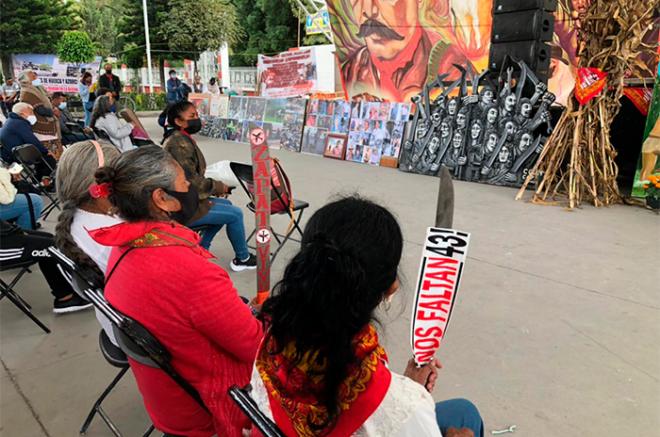 Este viernes, los campesinos llevaron un evento en la plaza principal para rememorar su movimiento