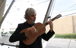Presenta Fernando Pindado recital de guitarra en el CCMB