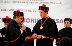 Otorga TESCI grado de Doctor Honoris Causa a Victor Estrada Garibay