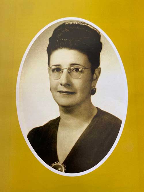 Remedios Albertina Ezeta Uribe