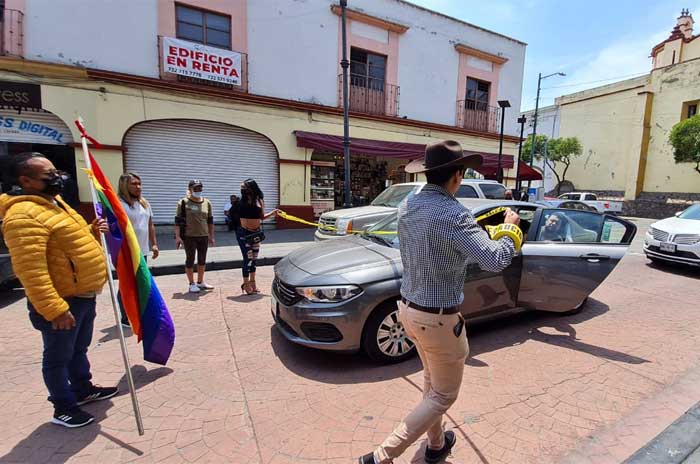 agrupaciones transgenero transexuales comunidad lgbttti cierran circulacion riva palacio palacio legislativo toluca