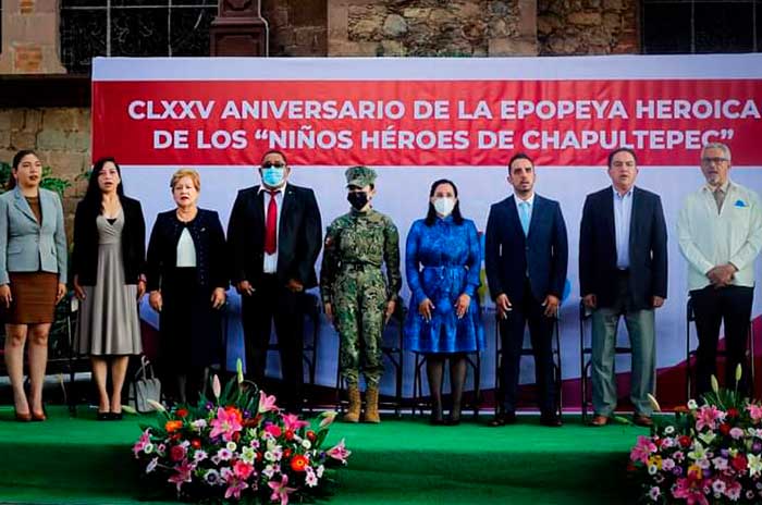 valle bravo celebracion niños heroes