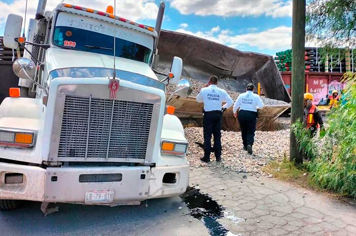 trailer tren tecamac accidente