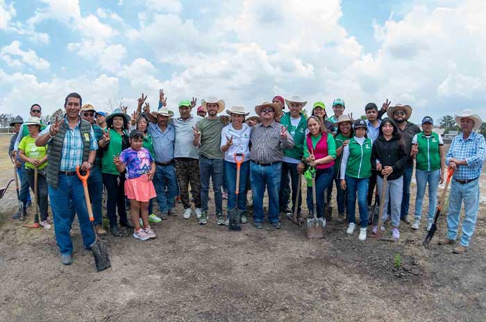 pvem agua delfina gomez 