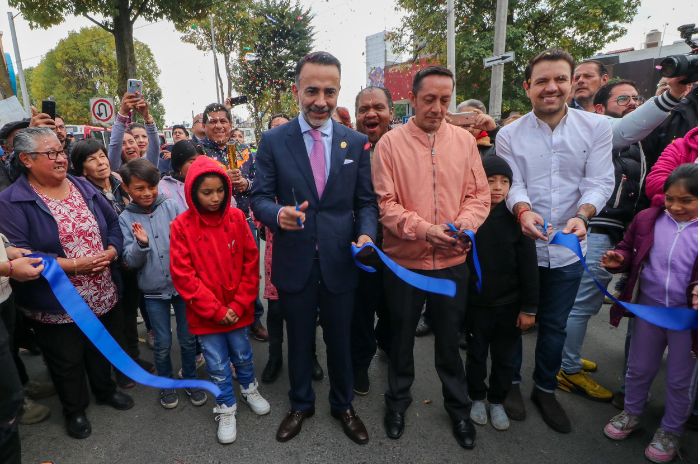 inauguran avenida gobernadores Metepec