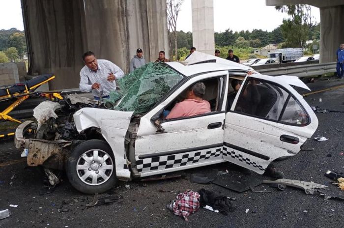 Taxi accidente México Toluca 