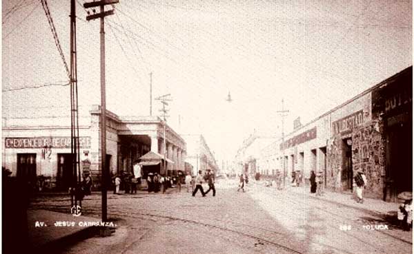 mercado riva palacio