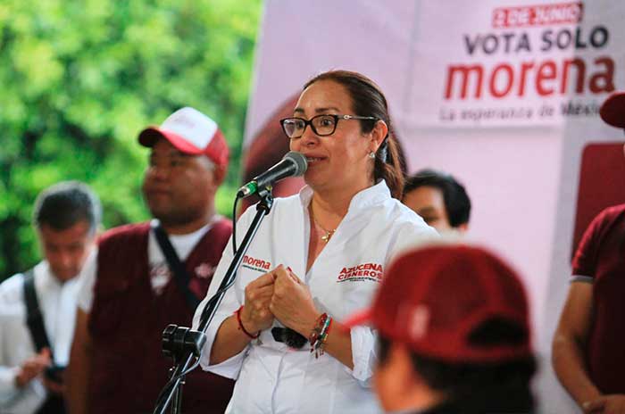 ecatepec azucena cisneros apoyo estudiantes 01