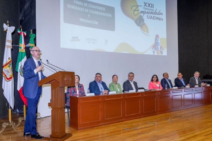 rector carlos eduardo barrera