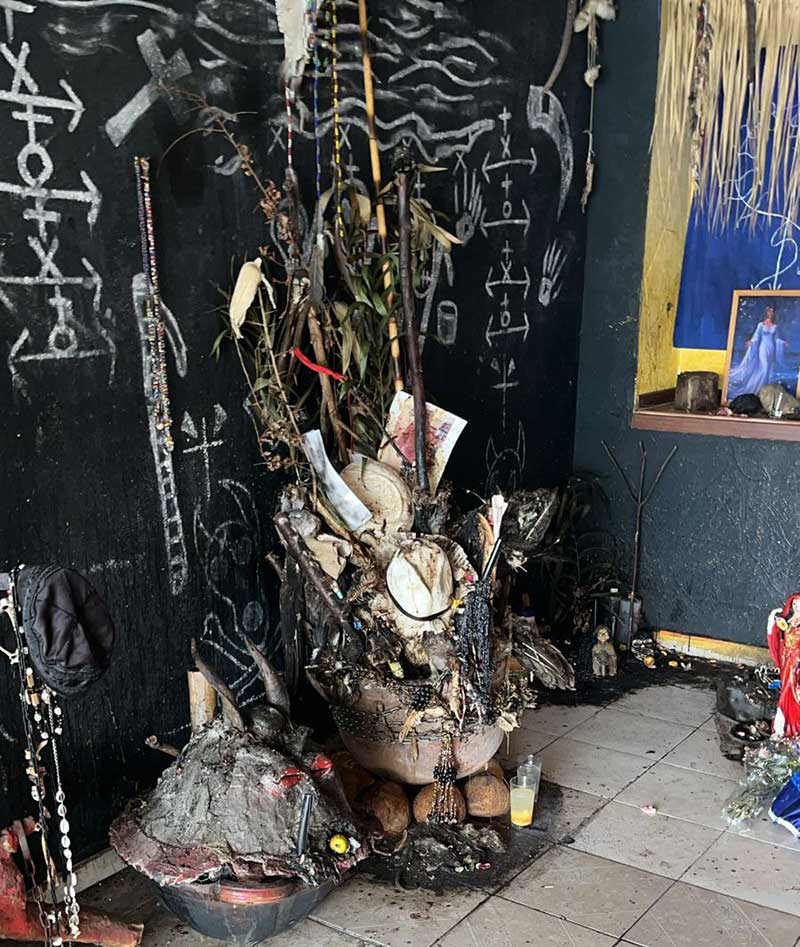 pertubardor altar santeria restos oseos nezahualcoyotl edomex