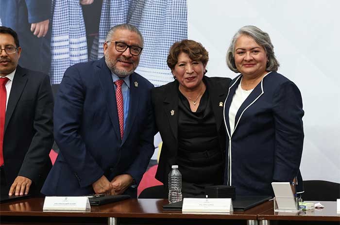 delfina gomez presea magisterio 00