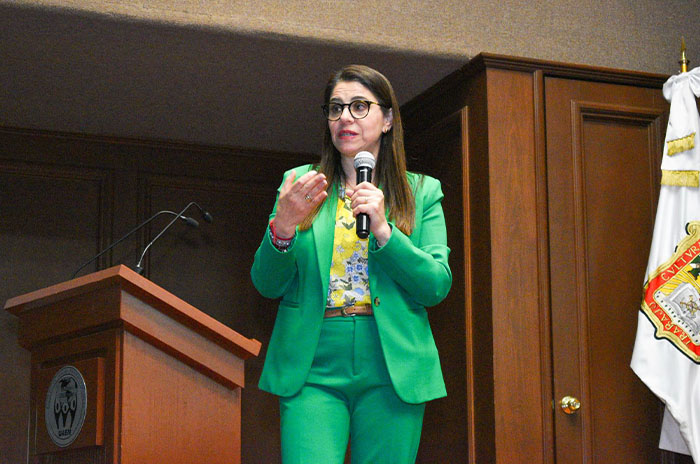 laura benhumea 2