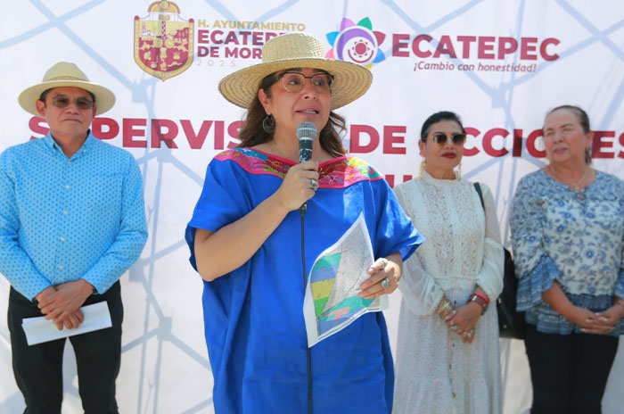 azucena cisneros alcaldesa ecateoec