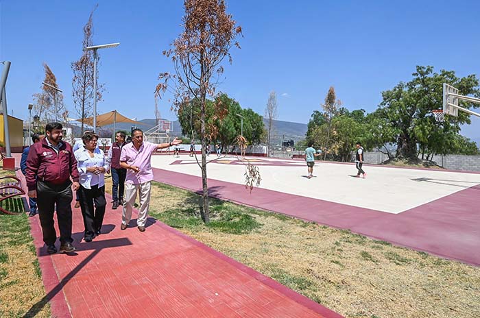 unidad deportiva delfina gomez