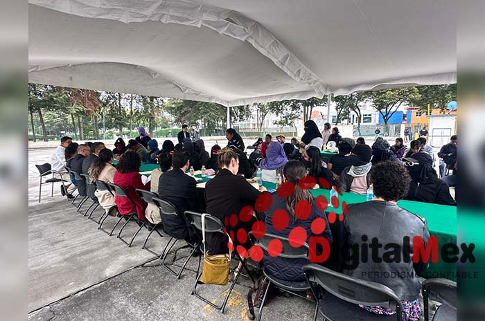 mesa emjambre estudiantil uaemex