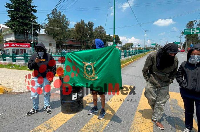 marcha estudiantes uaemex