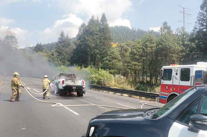 caos vial camioneta