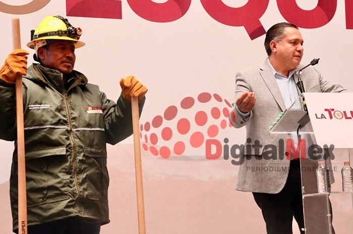 entrega equipo ricardo moreno2