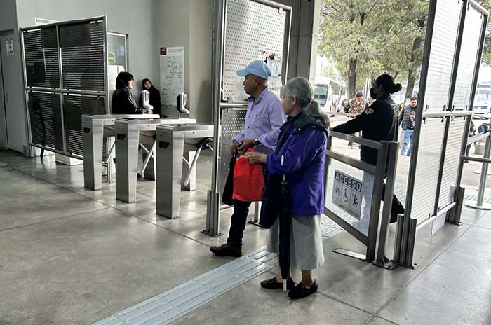 adultos mayores viaje