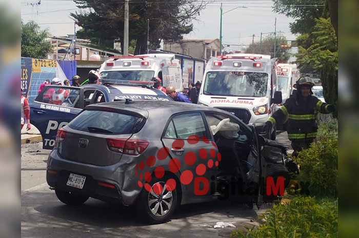 kia accidente patrulla toluca