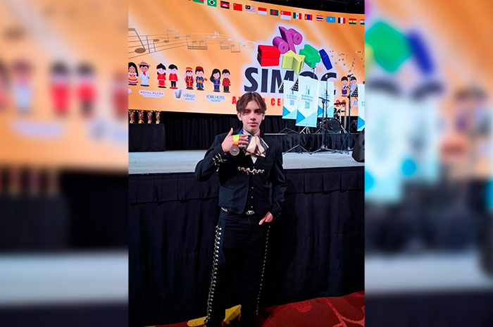 rodrigo mariachi
