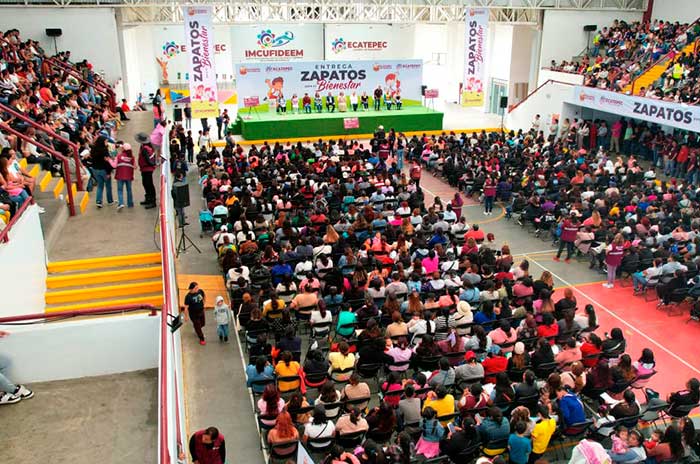 https://www.digitalmex.mx/images/2026/AGOSTO/19/apoyo-zapatos-ecatepec.jpg