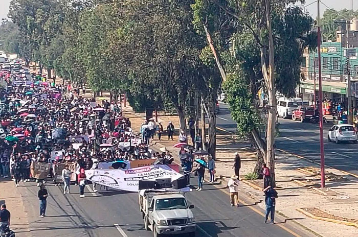estudiantes mexico texcoco