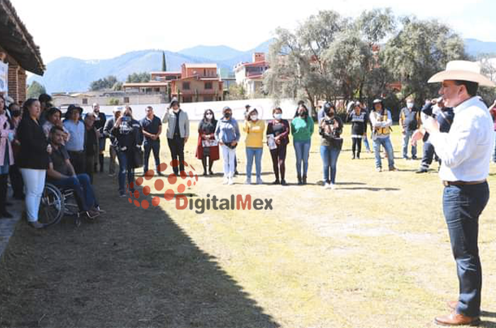 Arturo Piña arranca obras de gran impacto social para Villa de Allende 2