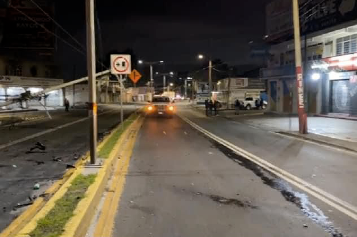 Cierran carretera México Pachuca tras fuerte choque en Tecámac 2