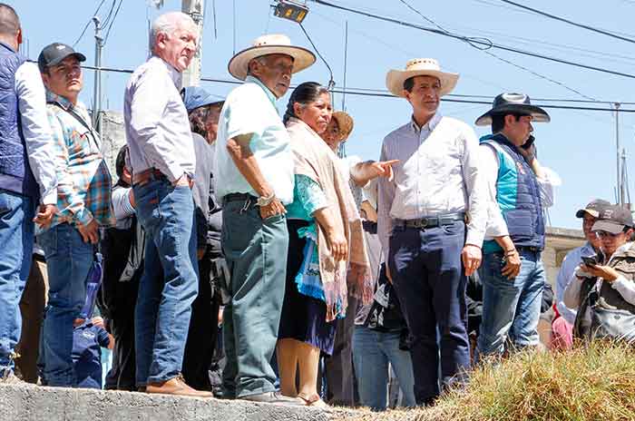 Comunidad-y-Gobierno-unen-fuerzas-por-un-Toluca-limpio-3.jpg