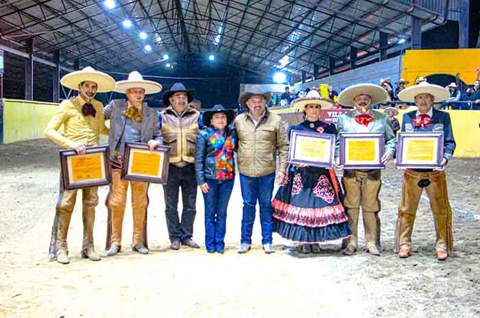 Concluye_con_éxito_Gran_Charreada_Nocturna_en_VillaDelCarbón_2_2.jpg