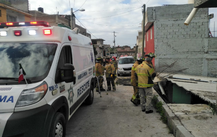 Derrumbe de barda en Chimalhuacán 2