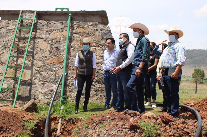 ENTREGA GEM RED DE DISTRIBUCIÓN DE AGUA POTABLE EN CHAPA DE MOTA 2