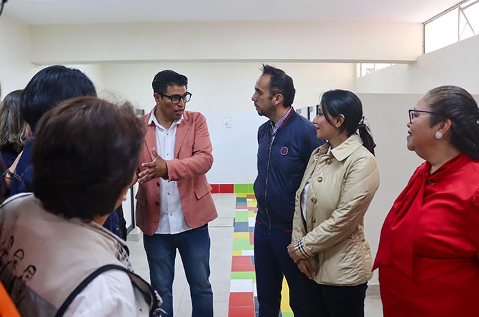 Entrega-Michelle-Núñez-rehabilitación-de-baños-en-primaria-de-ValleDeBravo-2.jpg