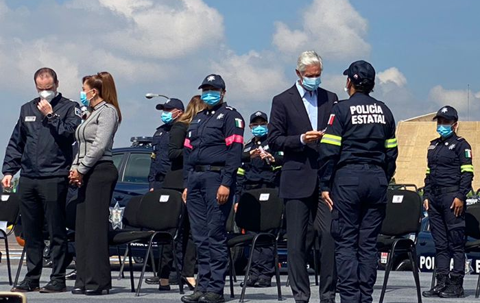 Entrega Del Mazo patrullas a Policía Estatal 2