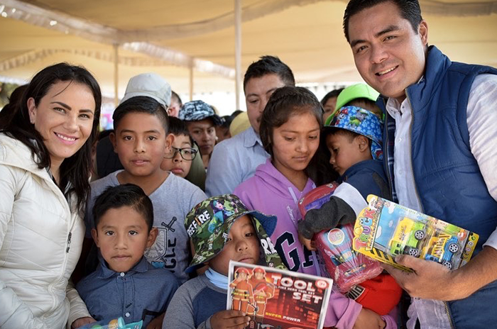 Entregan_juguetes_a_más_de_15_mil_niños_en_Almoloya_de_Juárez_2.png