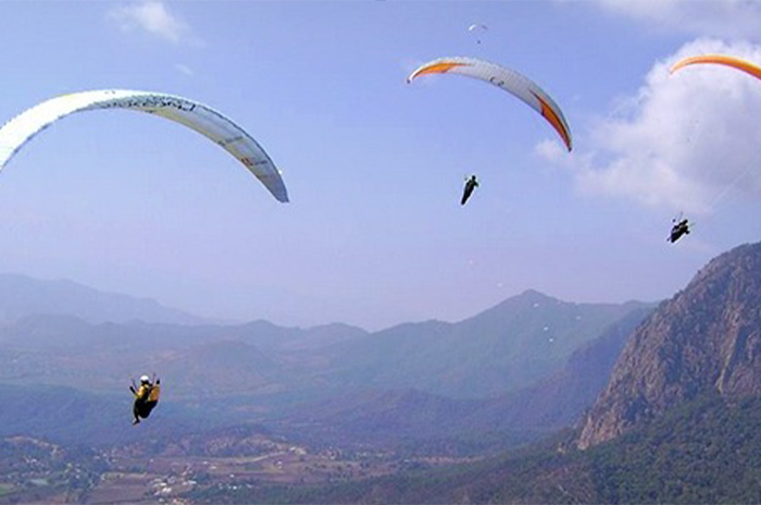 Este_2023_puedes_volar_en_parapente_por_cielos_del_Edoméx.png