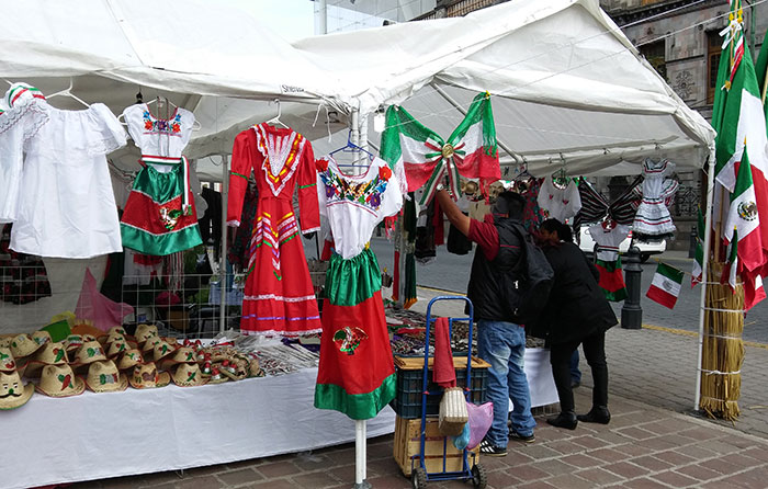 Feria-de-la-Bandera-mexicanaok.jpg