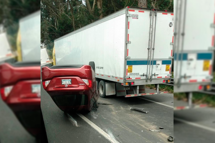 Fuerte accidente en la México Toluca 2.mp4