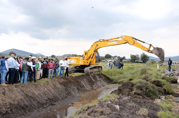GEM y gobierno de Atlacomulco supervisan obras de infraestructura hidroagrícola 2