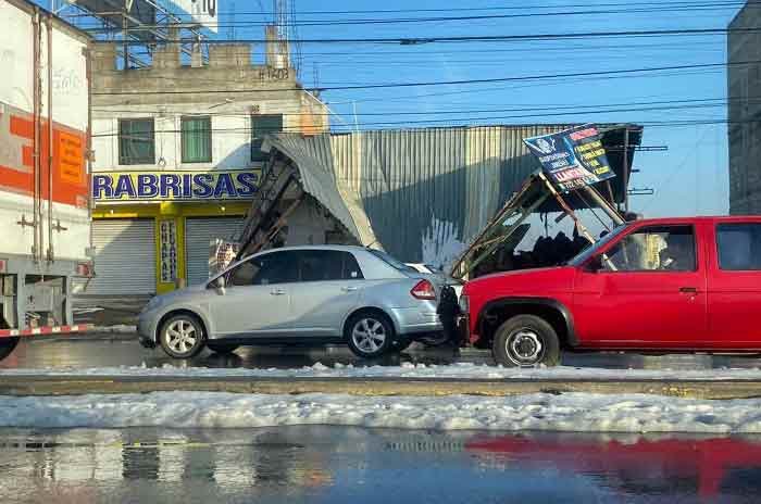 Granizada-provocó-colapsos-de-techos-en-Toluca-2.jpg